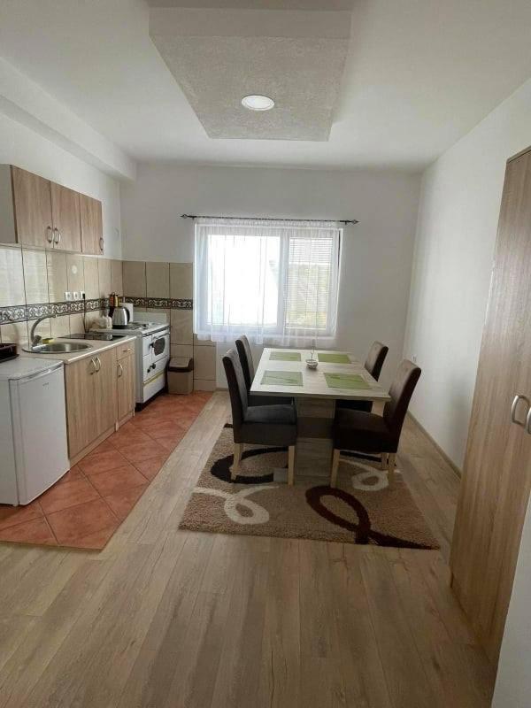 جابلياك Apartmani Albion المظهر الخارجي الصورة
