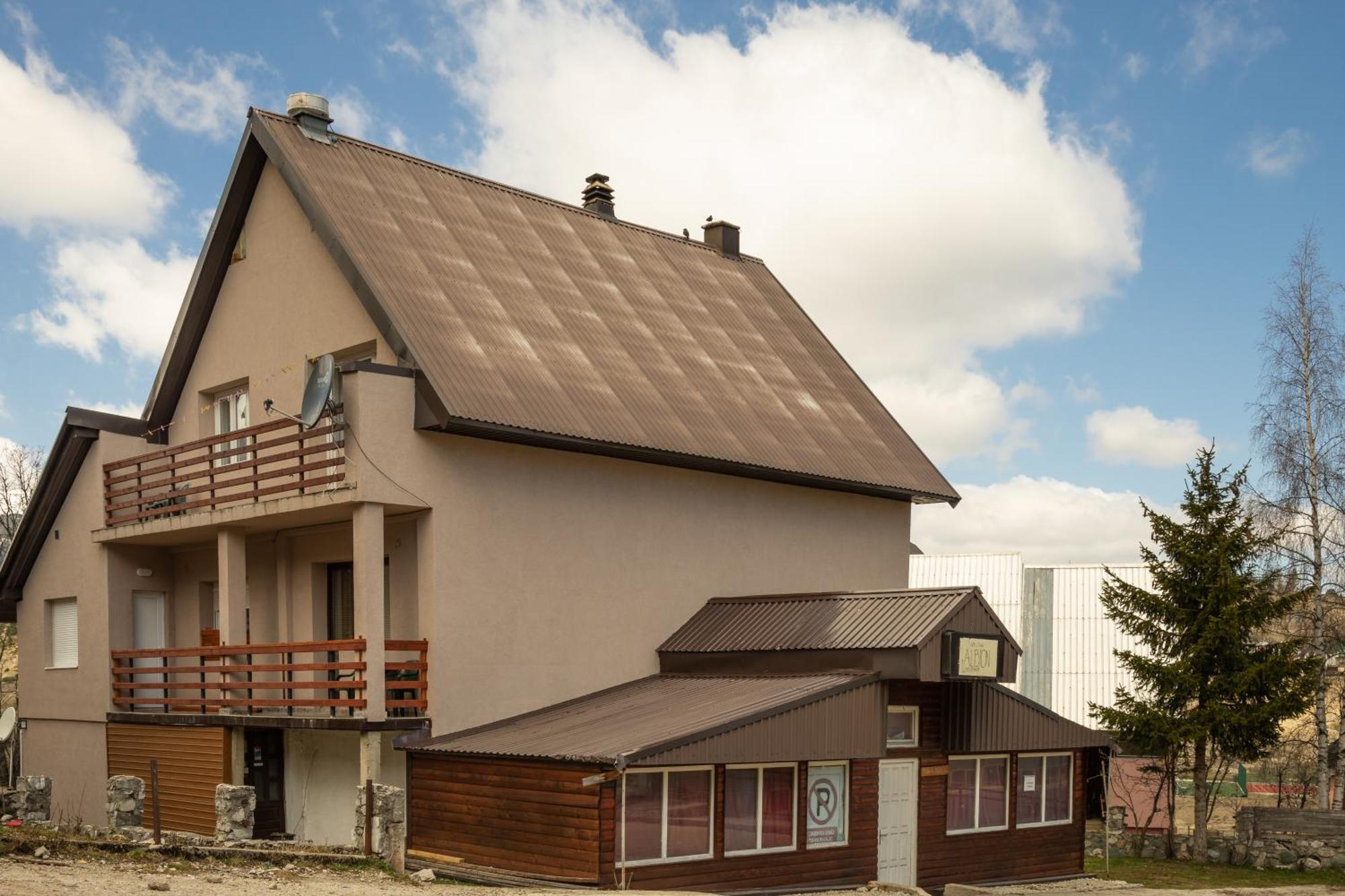 جابلياك Apartmani Albion المظهر الخارجي الصورة