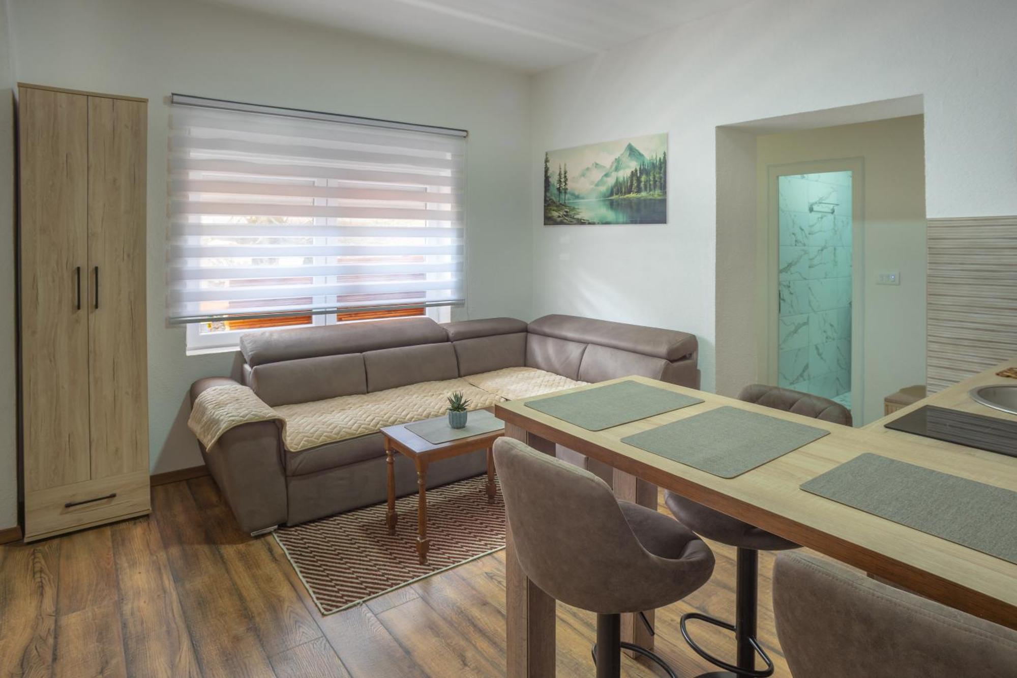 جابلياك Apartmani Albion المظهر الخارجي الصورة