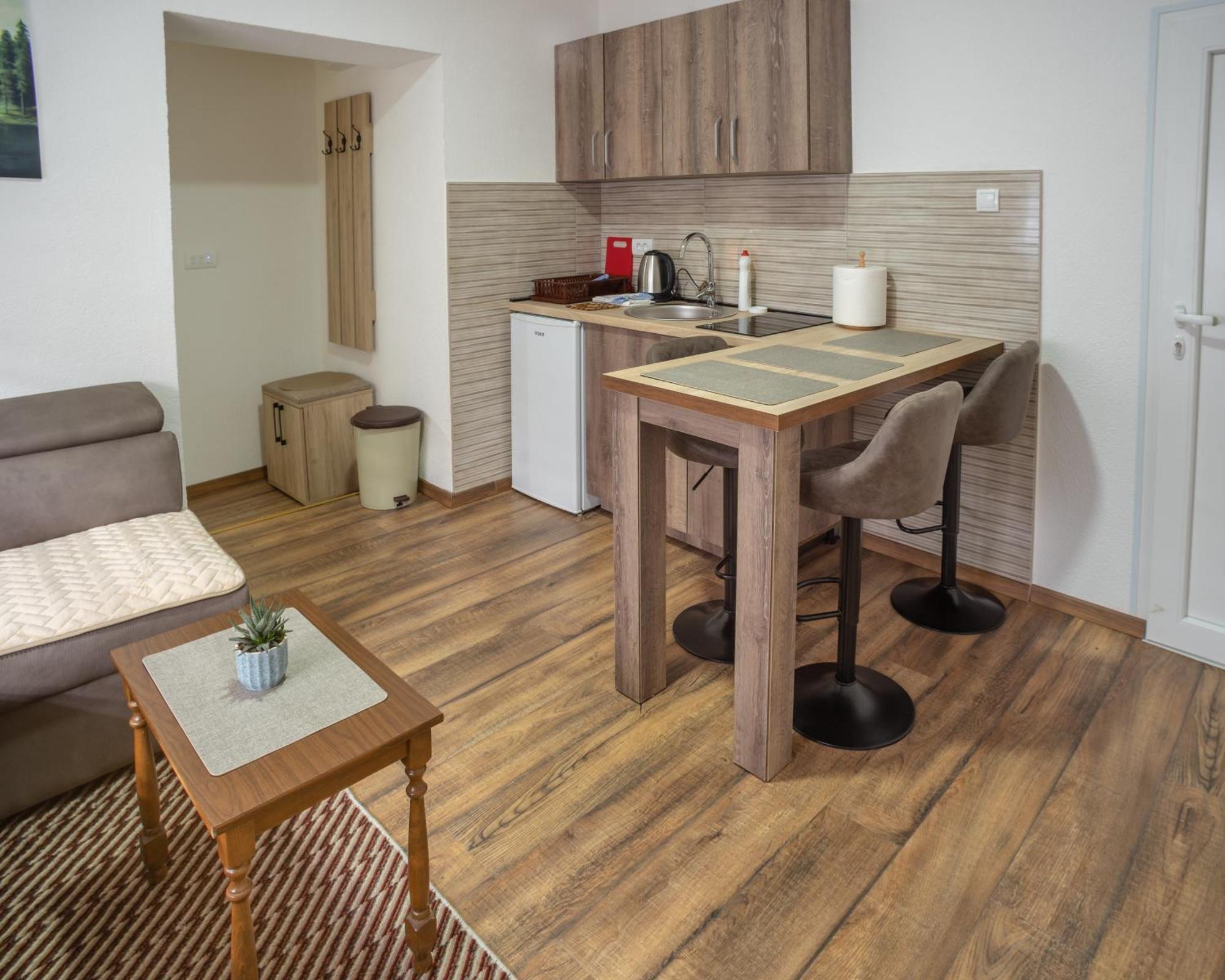 جابلياك Apartmani Albion المظهر الخارجي الصورة